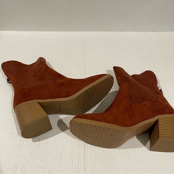 Women’s Sun + Stone Lyraa Brown Faux Suede Heel Boots Size 9.5 US! - Picture 8 of 8